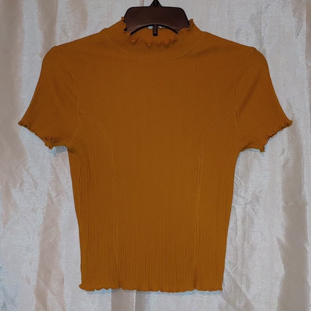 Dressy little ribbed t-shirt